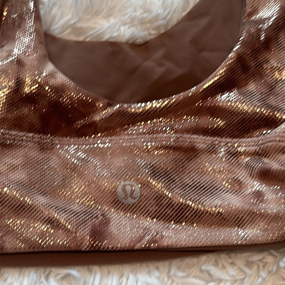 Lululemon | align bra A/B shine reversible | size 4 - Picture 4 of 8